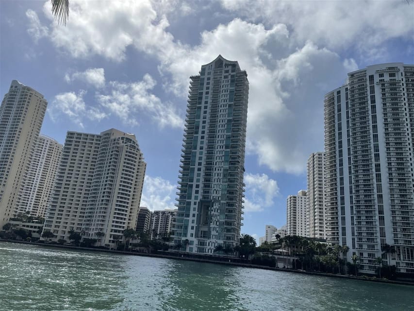 5 Hours Complete Tour: Downtown Miami, Brickell, and Calle 8 - Frequently Asked Questions