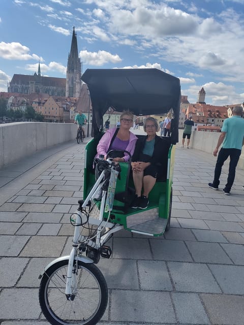 60MIN Regensburg Citytour Rickshaw Tuktuk Audio Guide Option - Tour Duration and Inclusions