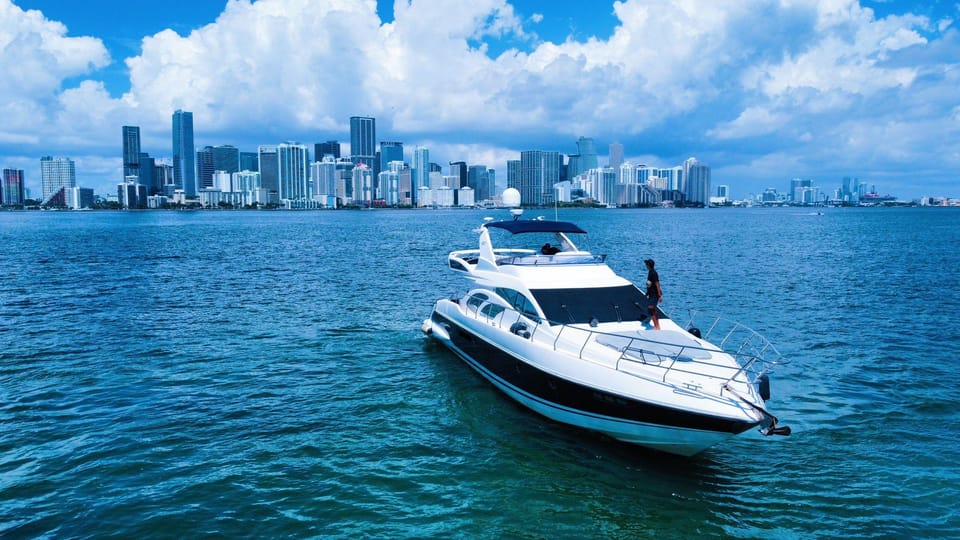 70FT Azimut Available in Miami for up to 13 People. - Customer Reviews