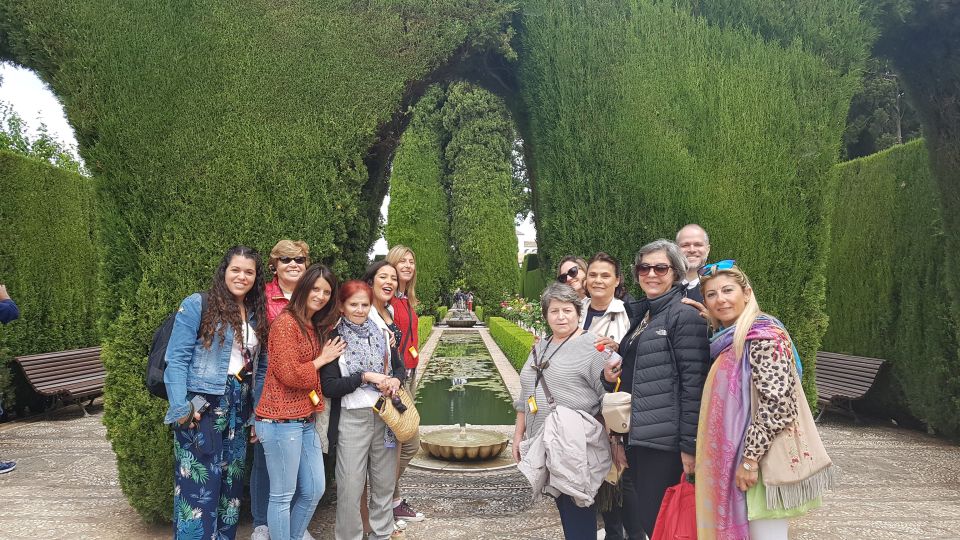 Alhambra: Generalife Gardens & Alcazaba Fast-Track Tour - Cancellation Policy