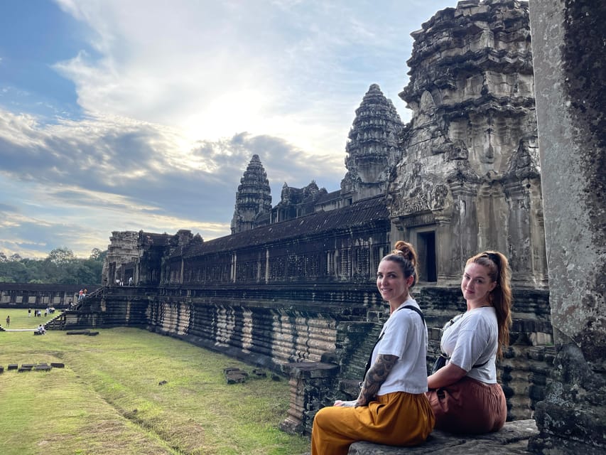 Angkor Highlights: Private Tour With Banteay Srei - Tips for a Great Tour