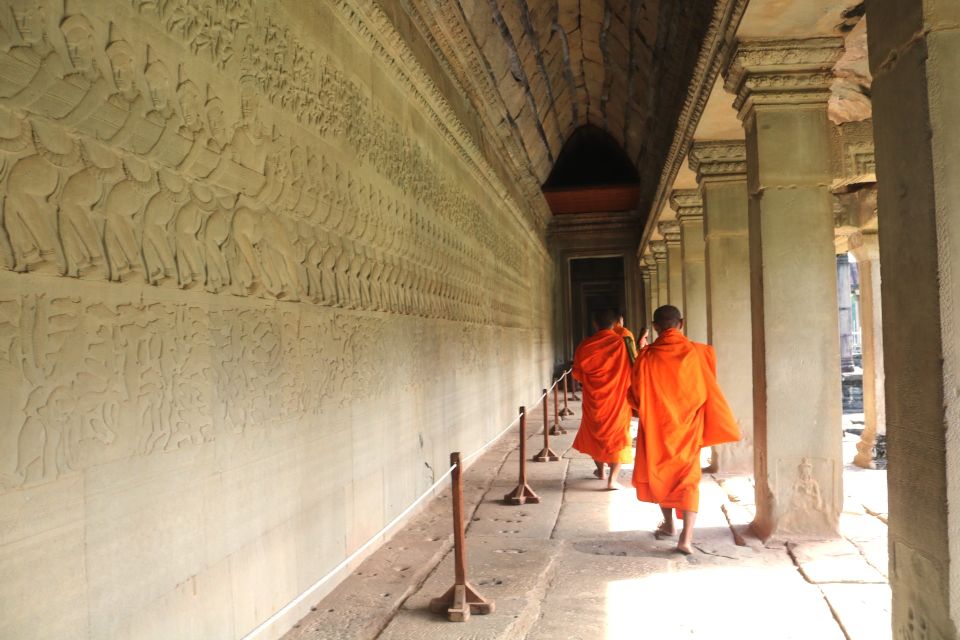 Angkor Wat: Highlights and Sunrise Guided Tour - What to Expect on the Tour