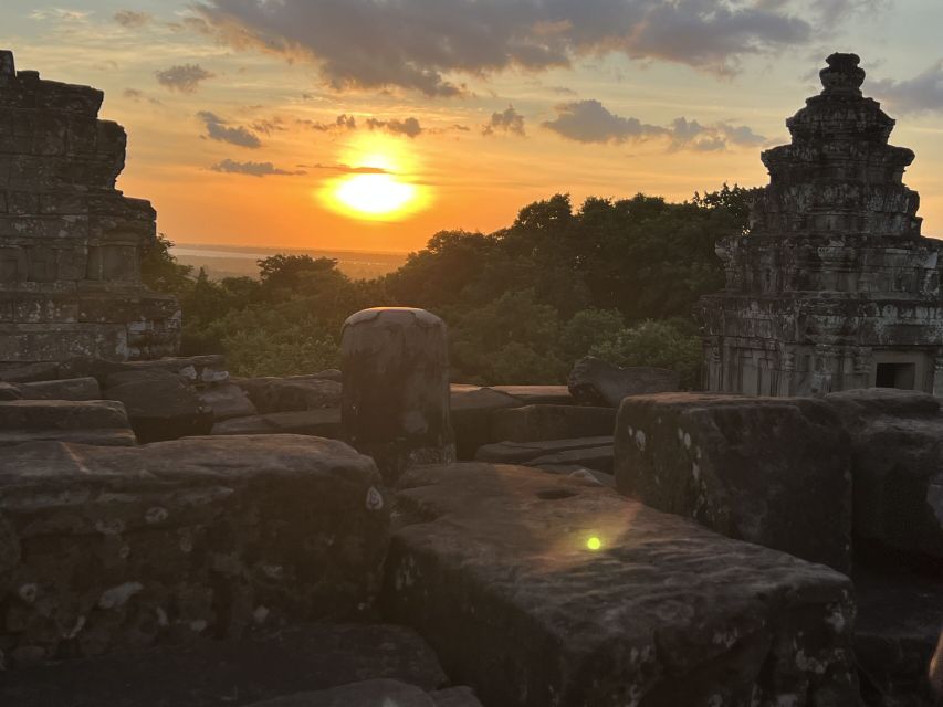 Angkor Wat: Small Circuit Tour by Car With English Guide - Booking Information