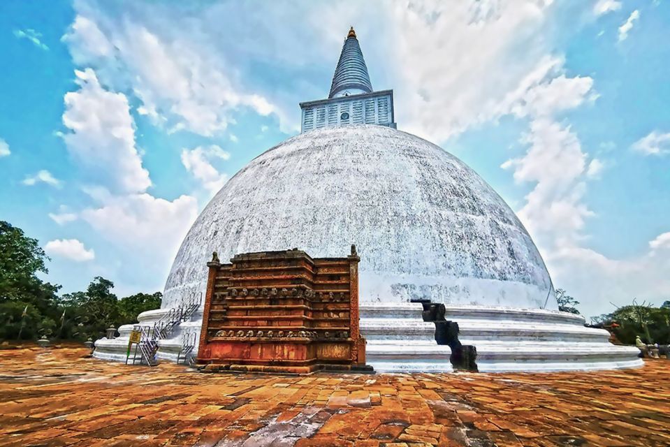 Anuradhapura : Ancient City TukTuk Tour - Transportation and Accessibility