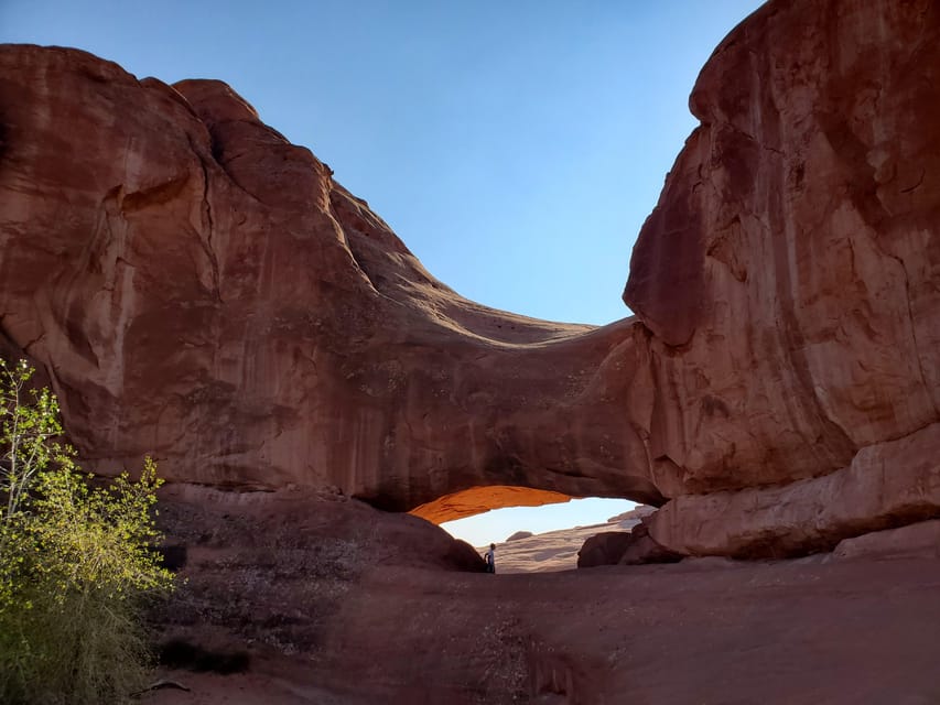 Arches & Canyonlands National Parks – 4×4 Full Day - Booking and Cancellation Policies