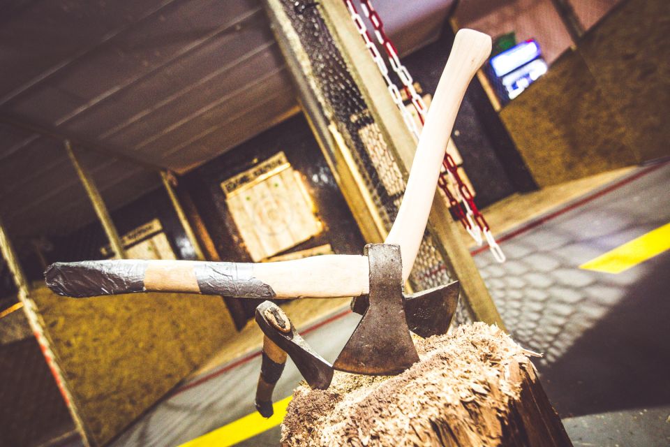 Axe Throwing Kraków in Axe Nation - the 1st Club in Europe - Customer Reviews and Feedback