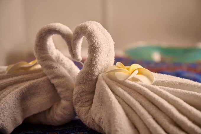 Back and Shoulder Massage - Booking and Reservation
