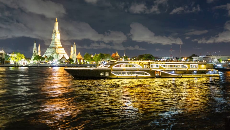 Bangkok Dinner Cruise With Intl Buffet, Live Music - How to Book