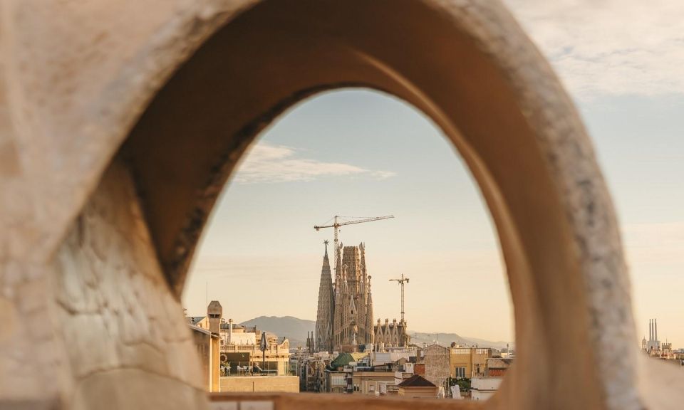 Barcelona: Fast Track La Casa Milà Tour - Reaching the Rooftop