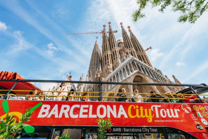 Barcelona: Hop-On Hop-Off Bus & Aquarium Tour - Customer Ratings