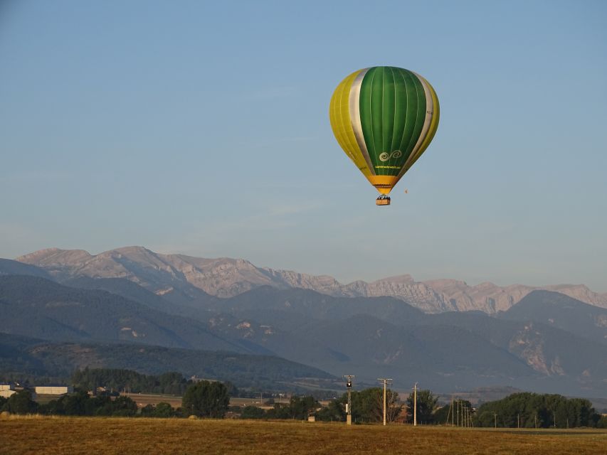 Barcelona: Hot Air Balloon Flight Experience - Booking and Availability