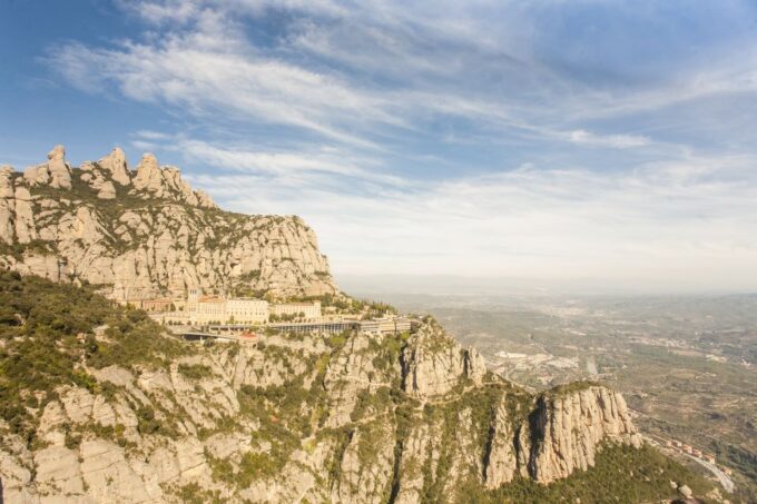 Barcelona: Montserrat With Winery Visit and Farmhouse Lunch - Traditional Lunch