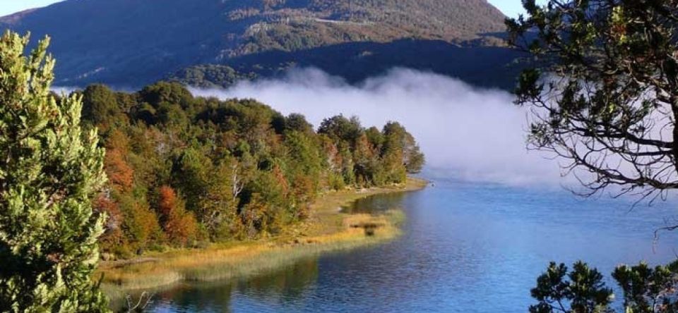 Bariloche: Full-Day El Bolsón and Puelo Lake Tour - Nearby Attractions