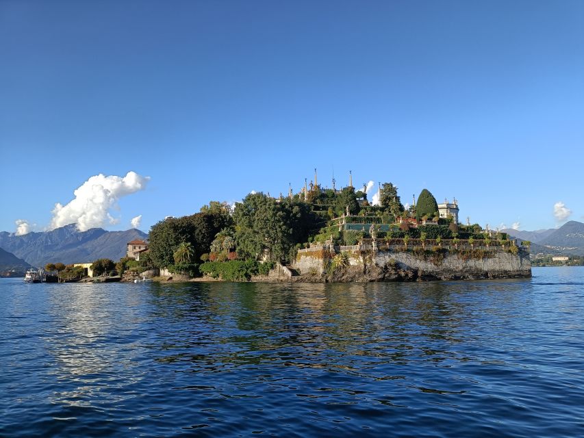 Baveno: Hop-On Hop-Off Boat Tour to 3 Borromean Islands - Tips for a Great Experience