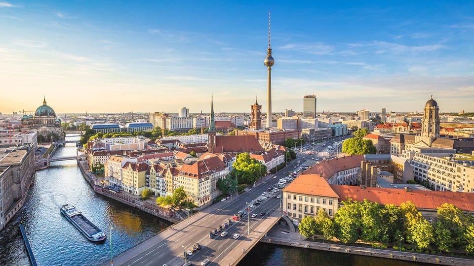 Berlin Audioguide - Travelmate App for Your Smartphone - Interactive Quiz