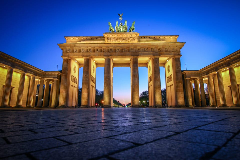 Berlin Highlights Walking Tour: Reichstag to Potsdamer Platz - Additional Travel Options