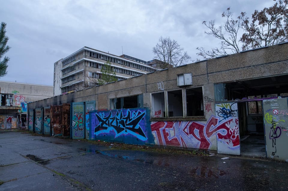 Berlin: Urbex Abandoned Places & History Tour - Getting to the Tour