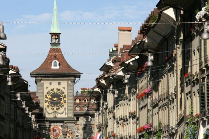 Bern: First Discovery Walk and Reading Walking Tour - How to Book Your Tour