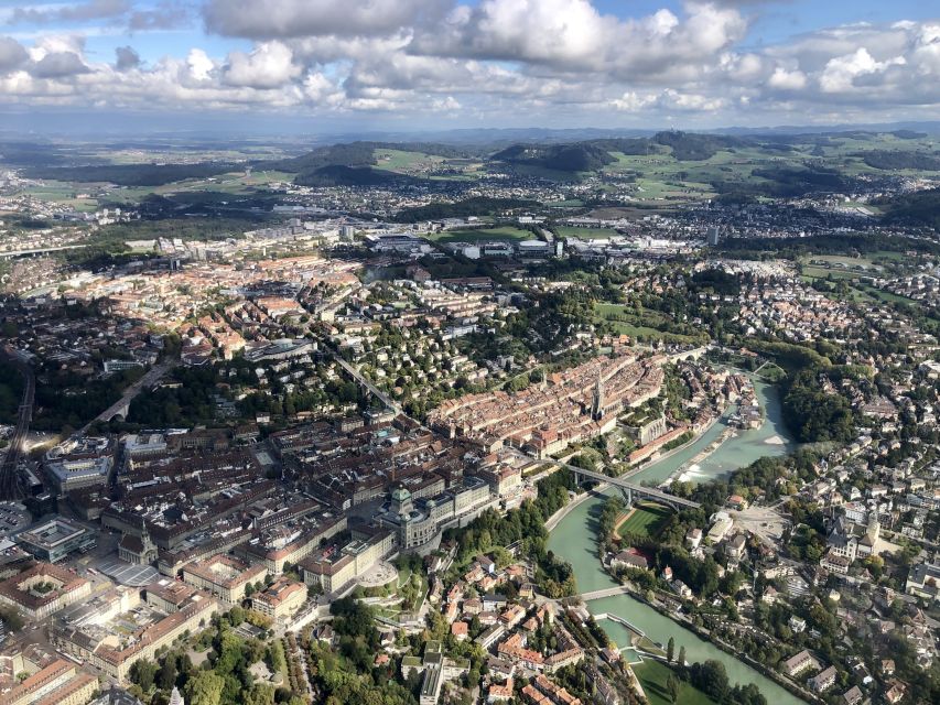 Bern: Private 18-Minute Helicopter Flight for up to 3 People - Customer Reviews