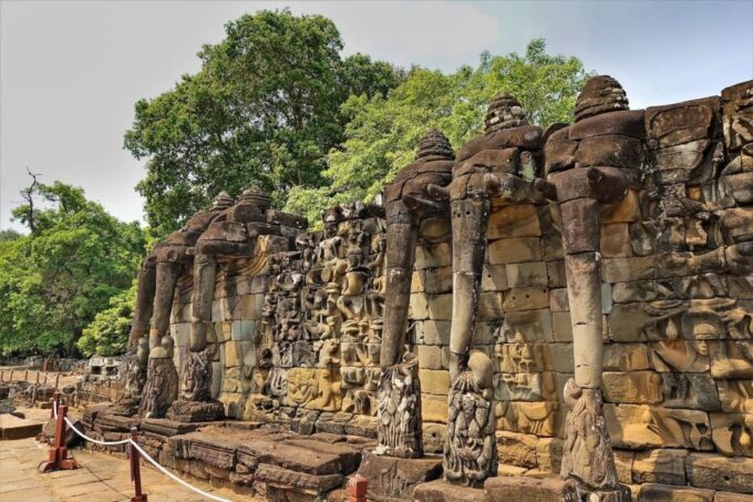 Bike the Angkor Temples Tour, Bayon, Ta Prohm With Lunch - Booking Details