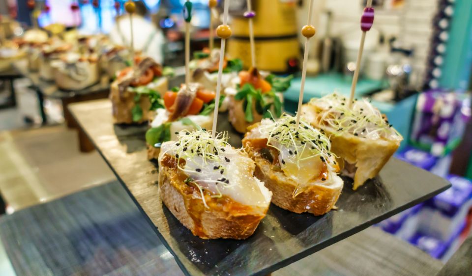 Bilbao Private Walking Tour: History, Guggenheim, Pintxos - Savor Authentic Basque Pintxos