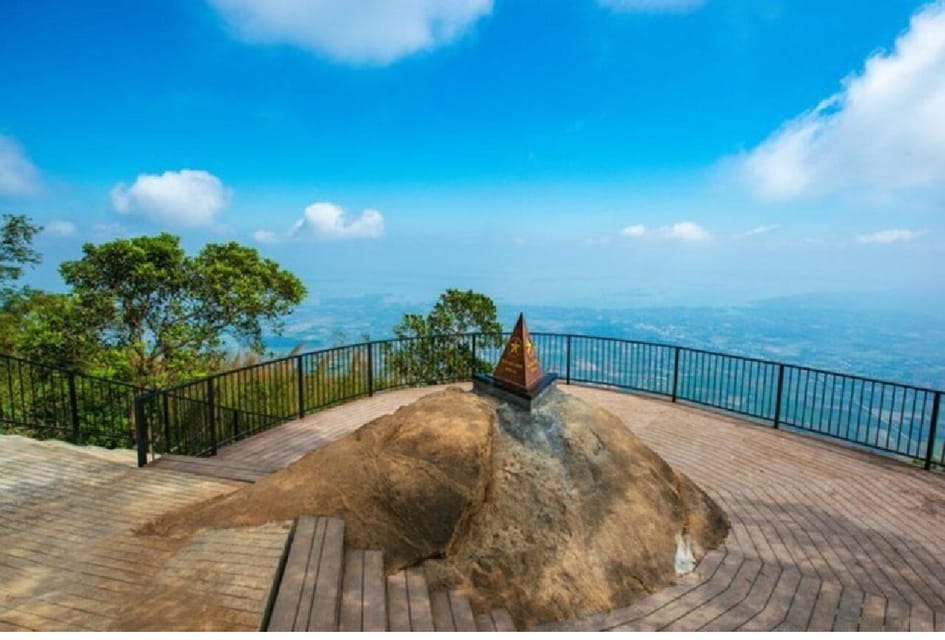 Black Virgin Moutain, Cu Chi Tunnels & Cao Dai Temple 1 Day - Booking Information