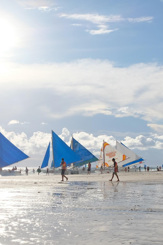 Boracay: Sunset Paraw Sailing Trip With Photos - Adventure Itinerary