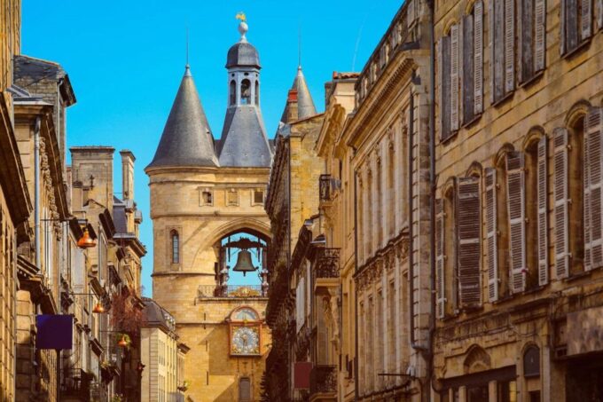 Bordeaux: Food and History Tour - Explore Bordeauxs Charm