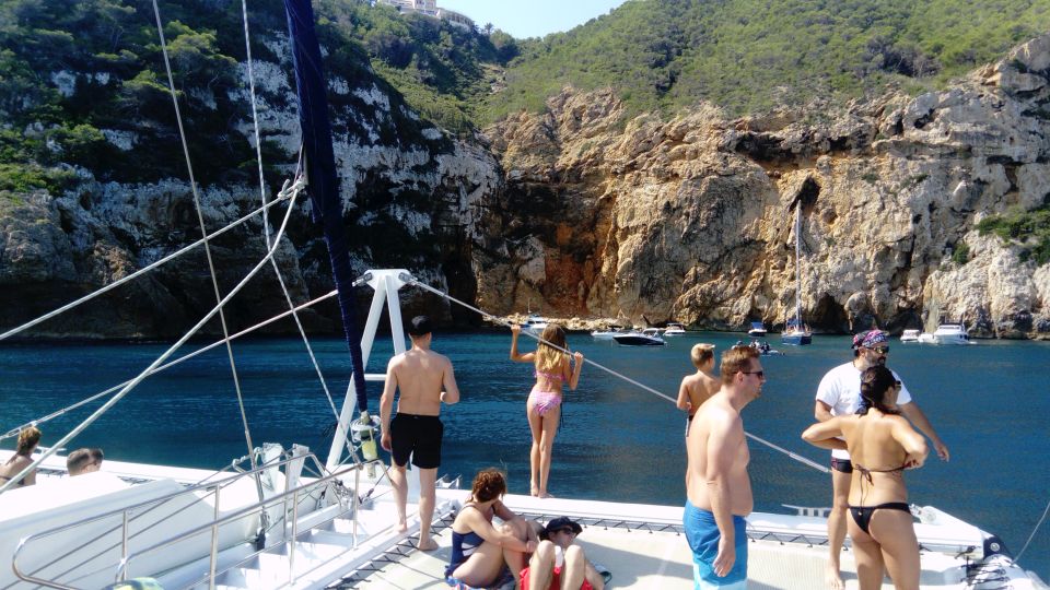 Calpe: Motor Catamaran With Lunch - Vegetarian Lunch Option