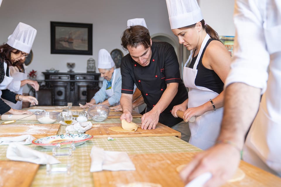 Catania: Cooking Class Set in a Sea Front Historic Villa - Tips for Your Visit