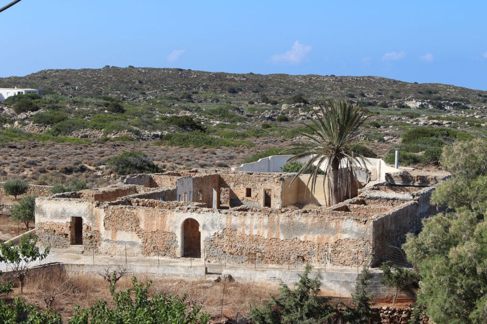 Chania & Rethymno: Elafonisi Beach With Transfer and Guide - Additional Tips and Considerations