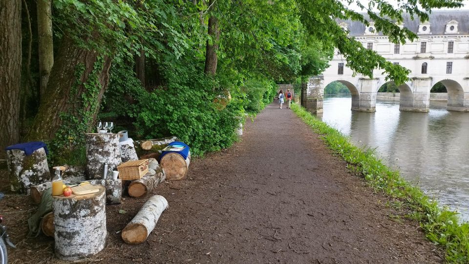 Chenonceau: Guided Ebike Ride and Wine & Cheese Picnic Lunch - Booking Information and Options