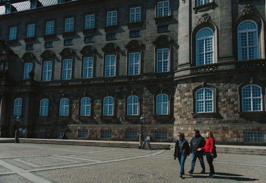 Copenhagen: Hygge and Happiness Culture Walking Tour - Booking and Cancellation Policy