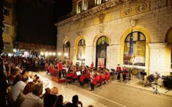 Corfu by Night: Nightlife Corfu Transfers - Tips for Enjoying Corfu at Night