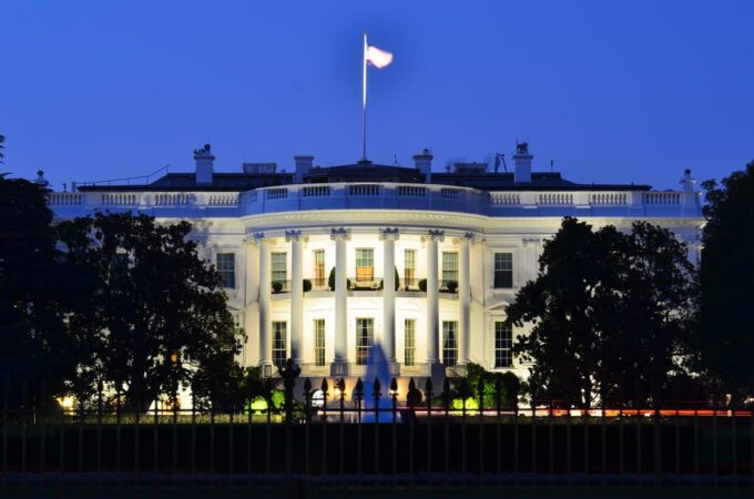 Dc: Monuments & Memorials Sunset Tour With Live Guide - Pricing