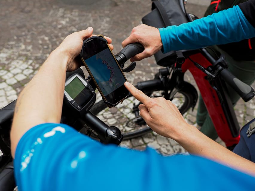 Discover Verona by Bike, With Lunch - SELF GUIDED TOUR - Local Dining Experience