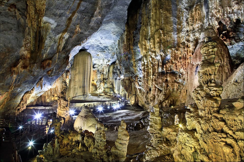 Discovery of Amazing Dark Cave and Phong Nha Cave - Exploring Phong Nha Cave