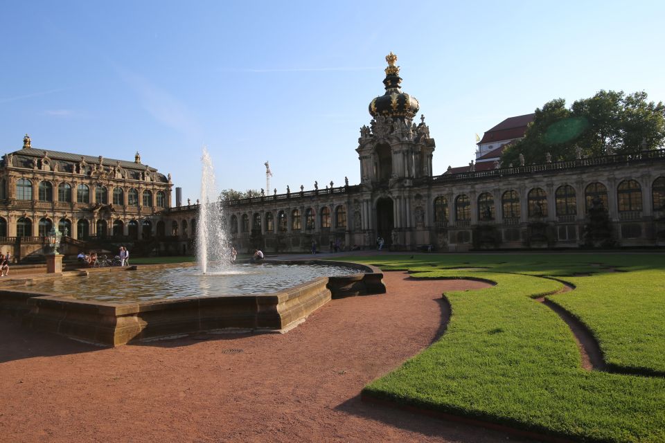 Dresden: Private Old Town Walking Tour - Reservation and Cancellation Policy