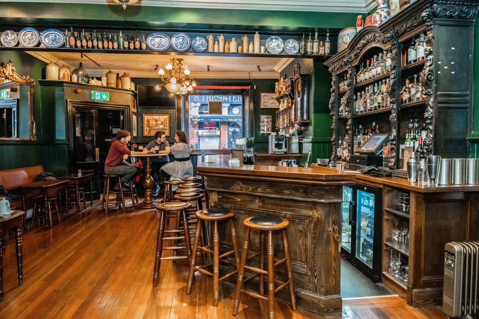 Dublin: Guided Sights and Pints Tour - Booking Information