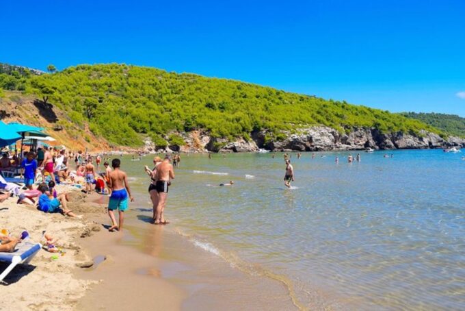 Dubrovnik: Blue Cave & Sunj Beach Boat Tour With Drinks - Suitability and Accessibility