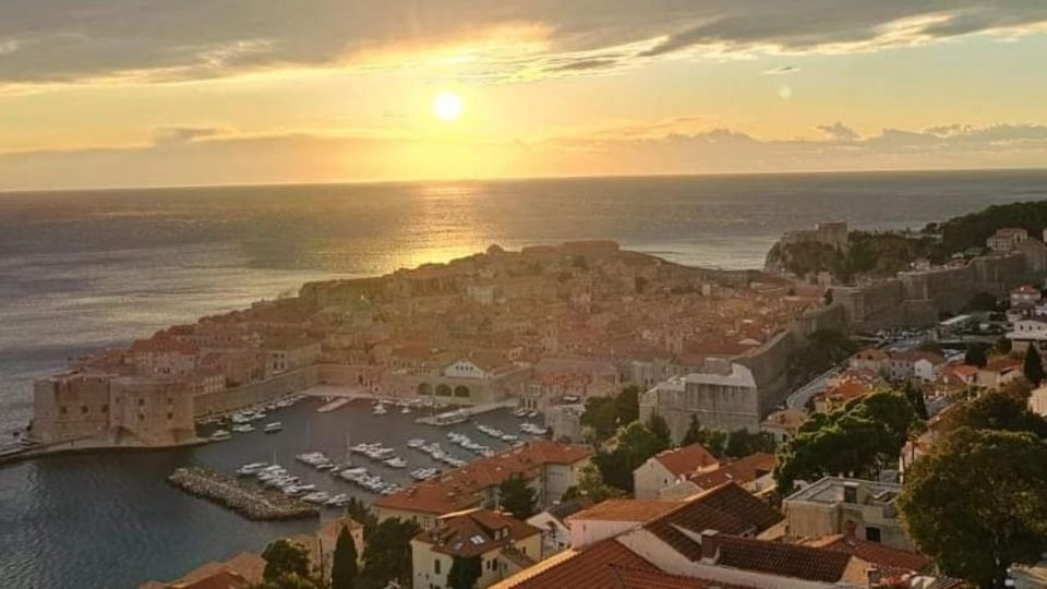 Dubrovnik: Private Sunset Panorama - Flexible Cancellation Policy