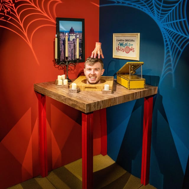 Edinburgh: Harry Potter Tour & Amazing Illusions Experience - Booking Details