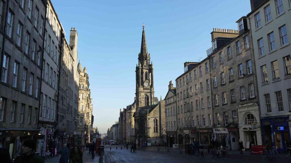 Edinburghs Royal Mile: A Self-Guided Audio Tour - Tips for a Great Experience