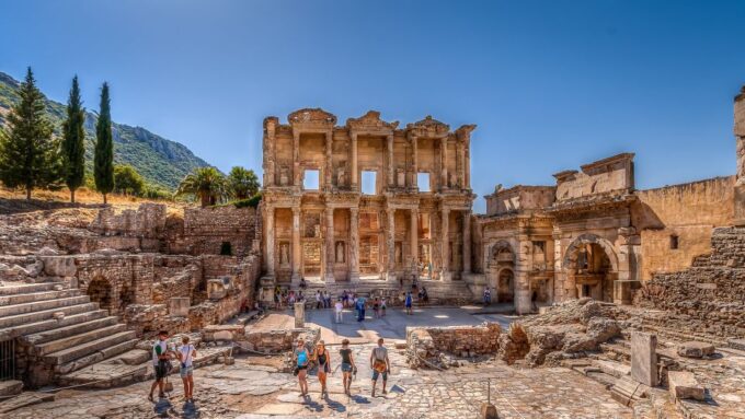 Ephesus: Local Tour Guide - Tips for Visitors