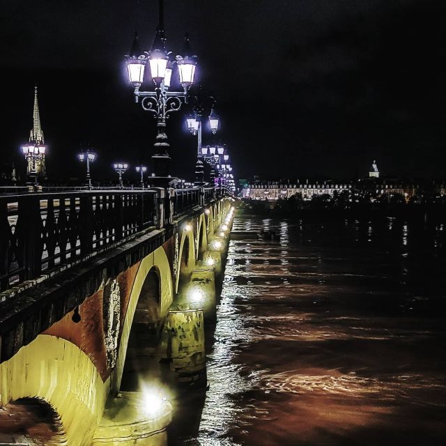 Exclusive Bordeaux Private Tour Canelé Mysteries & History! - Participant Information