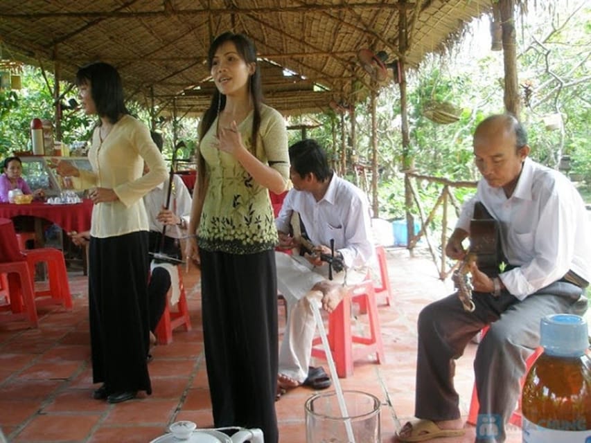 Experience 1 Day Classic Mekong Delta - Coconut Candy Workshop