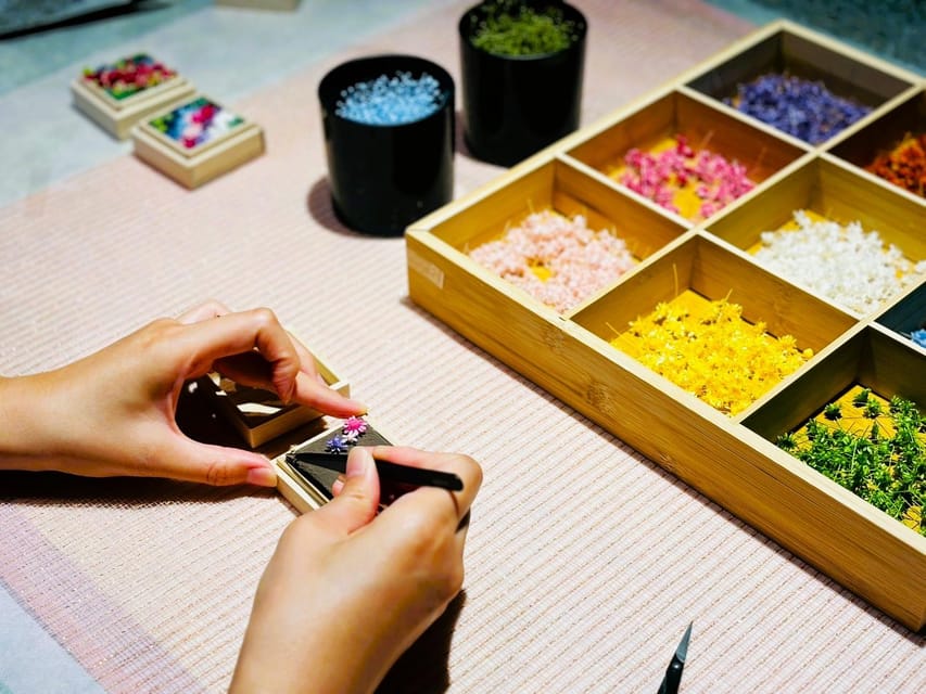 Experience Crafting a Flower-Adorned Mini Japanese Garden - Tips for Participants