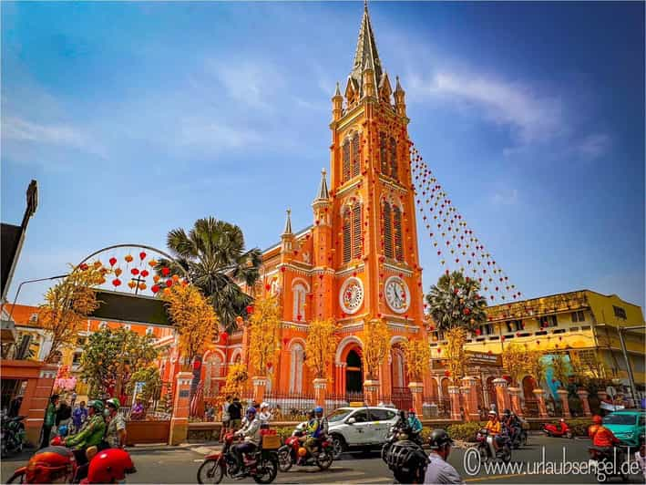 Explore 5 Districts In Ho Chi Minh City By Motorbike - Tour Inclusions and Exclusions