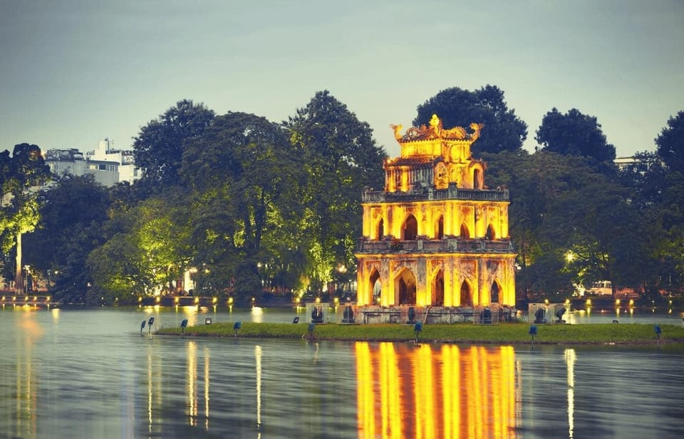 Explore The Famous Places in Hanoi In Half Day | Travel Buddies