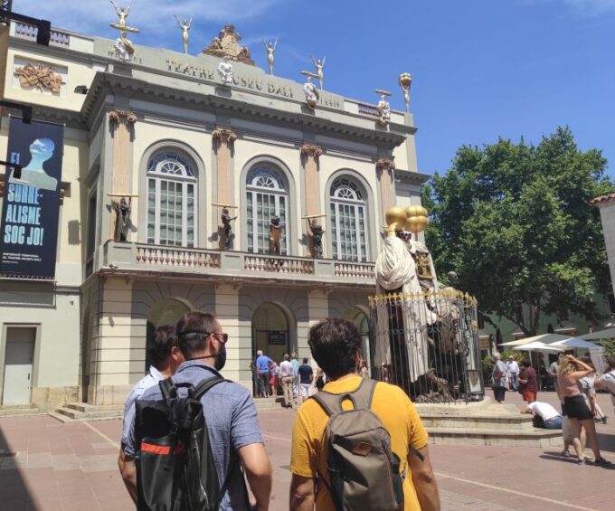 Figueres: City Walking Tour & Dali Museum - Frequently Asked Questions